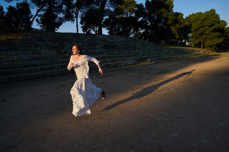 «Ευμενίδες» στην Επίδαυρο στις 06:00 το πρωί -Με πρωινό, καφέ και κρουασάν [εικόνες & βίντεο] | iefimerida.gr 2