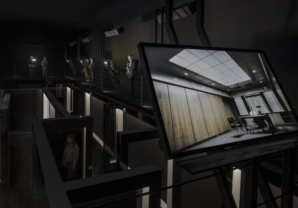 Στο ΕΜΣΤ το ελληνικό έργο της Μπιενάλε στη Βενετία: Μία εγκατάσταση-λαβύρινθος [εικόνες] | iefimerida.gr 0