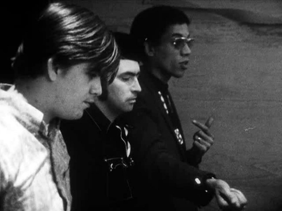 Η εξέγερση στη Γαλλία και η Ανοιξη της Πράγας -Μηνύματα, μαρτυρίες, όνειρα του 1968 [εικόνες] | iefimerida.gr 1