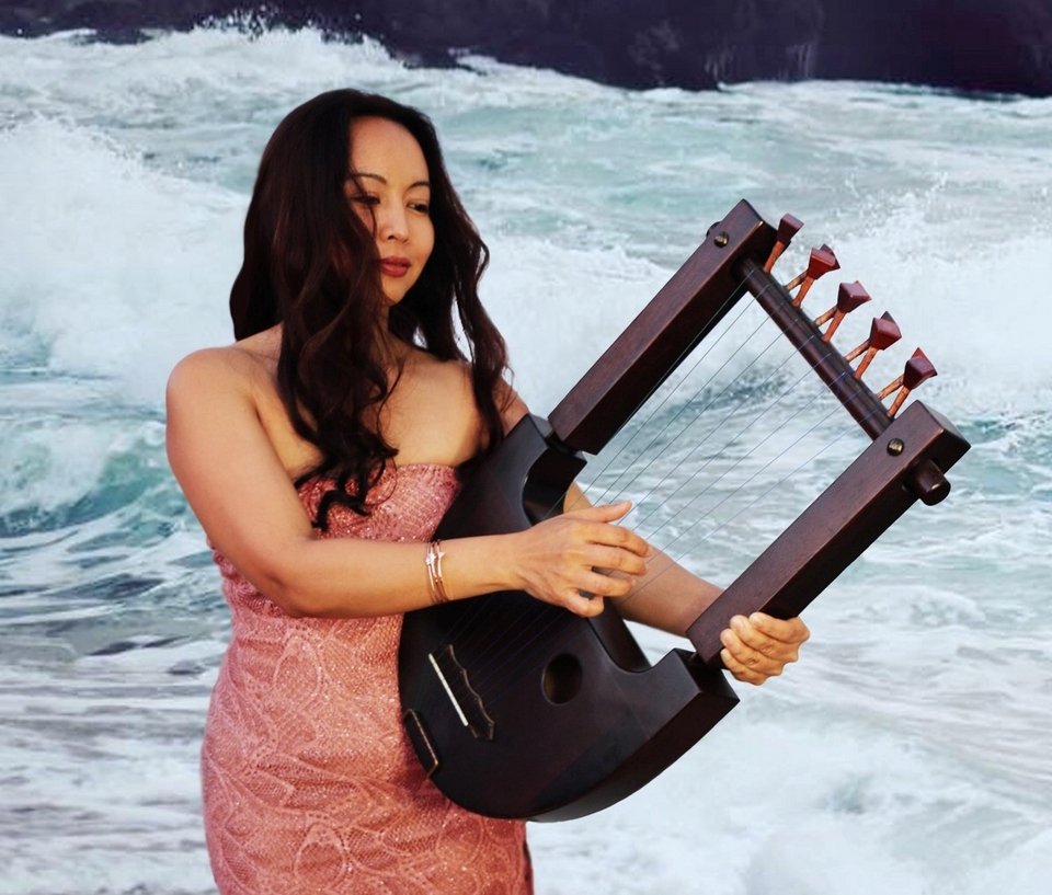 Συναυλία με αρχαία φόρμιγγα στο Εθνικό Αρχαιολογικό Μουσείο [εικόνες] | iefimerida.gr 0