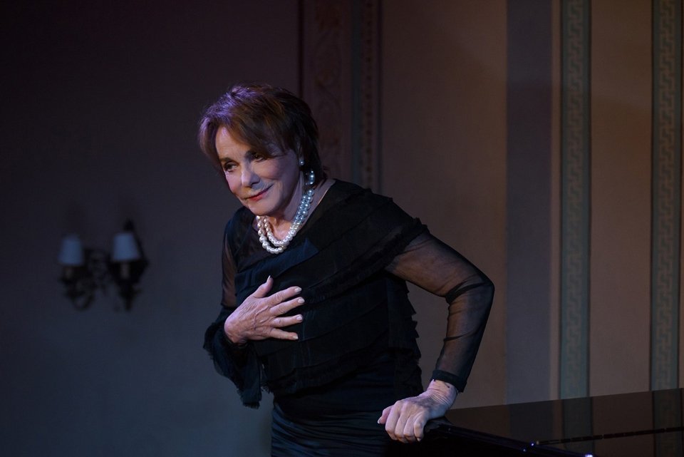 Στη «Φθινοπωρινή Σονάτα» οι πρωταγωνιστές «κεντάνε» τους ρόλους τους [εικόνες & τρέιλερ] | iefimerida.gr 0