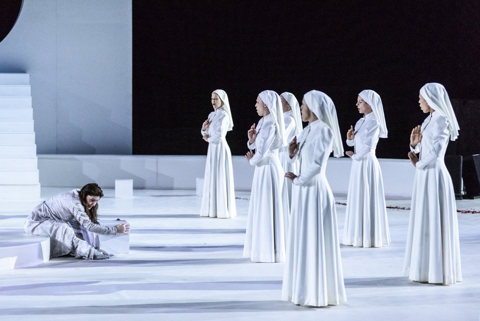 18.000 θεατές είδαν την Ηλέκτρα στην Επίδαυρο -Οι επόμενες παραστάσεις [εικόνες] | iefimerida.gr 1