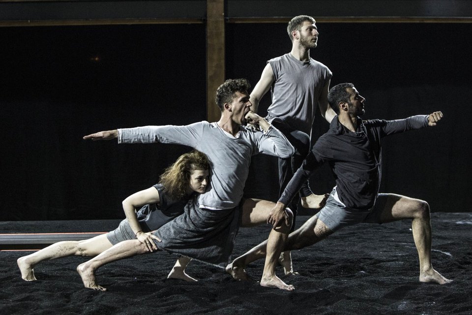 «Βαβέλ»: Η επιστροφή του Κωνσταντίνου Ρήγου στον χορό μετά από 4 χρόνια [εικόνες] | iefimerida.gr 1