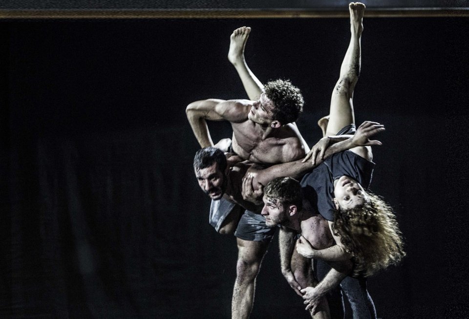 «Βαβέλ»: Η επιστροφή του Κωνσταντίνου Ρήγου στον χορό μετά από 4 χρόνια [εικόνες] | iefimerida.gr 2