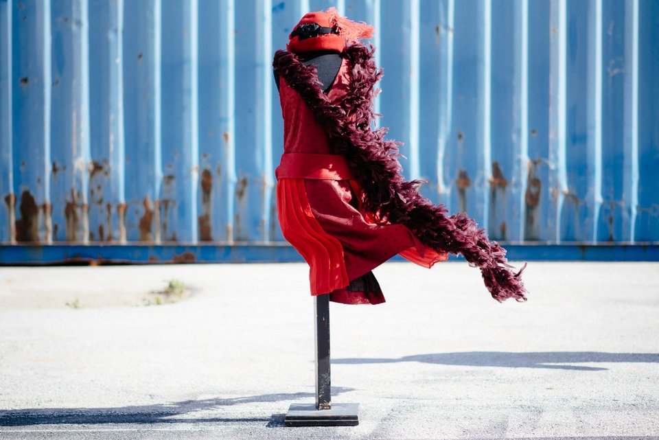 Περίτεχνα κοστούμια και μακέτες του Δαμιανού Ζαρίφη για το θέατρο και την όπερα [εικόνες] | iefimerida.gr 1