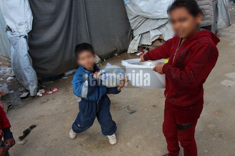 Το iefimerida στη Μόρια – Σε σκηνές και κοντέινερ παραμένουν εκατοντάδες ασυνόδευτα ανήλικα και γυναίκες [εικόνες]  | iefimerida.gr 0