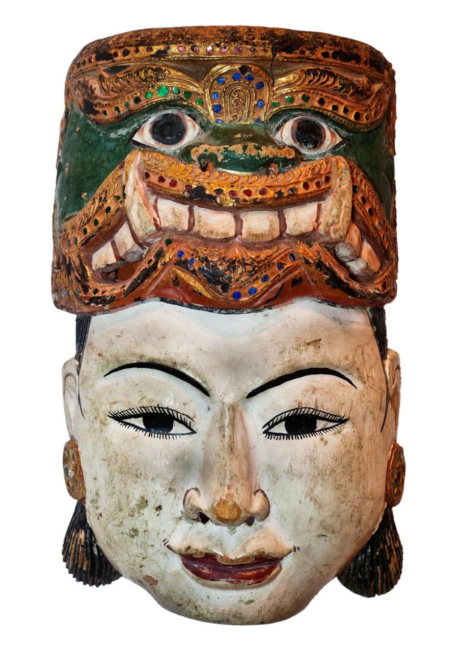 Η σπανιότερη συλλογή τελετουργικής μάσκας και η σημειολογία της στην Καλών Τεχνών [εικόνες] | iefimerida.gr 3