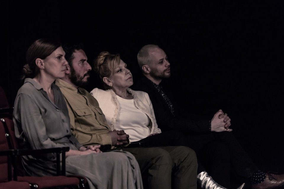 Στο Θέατρο Τέχνης, έρωτες, χοροί και ένας σκοτωμένος Γλάρος ...του Τσέχοφ [εικόνες] | iefimerida.gr 3