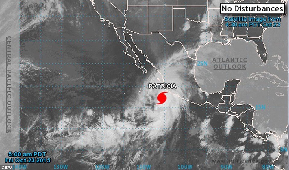 Τυφώνας «Πατρίτσια»: Η πιο ισχυρή θύελλα που έχει «χτυπήσει» ποτέ τον πλανήτη [εικόνες]  | iefimerida.gr 4