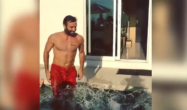 Αλεσάντρα Αμπρόσιο: Το μαγιό με τα σέξι κοψίματα που αναστάτωσε τη Βραζιλία [εικόνες]  | iefimerida.gr 3