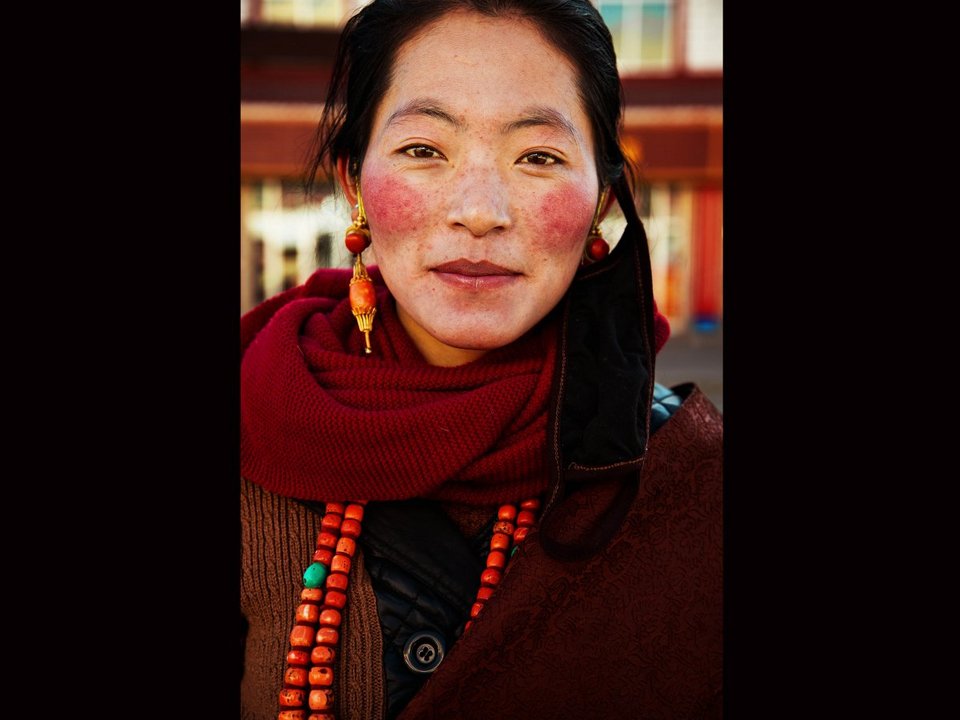 Ποιο θεωρείται ως το «τέλειο γυναικείο πρόσωπο» σε 19 χώρες του κόσμου -Εκρηκτικές Κολομβιανές, καθηλωτικές Θιβετιανές [εικόνες] | iefimerida.gr 24