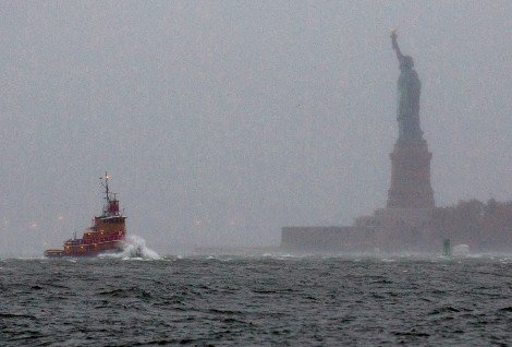 Σαρώνει τα πάντα στο πέρασμά του ο τυφώνας Σάντι - Στους 38 οι νεκροί [εικόνες] | iefimerida.gr 4