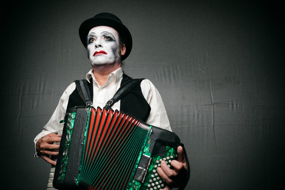 Ερχονται οι εκρηκτικοί Tiger Lillies με αφιέρωμα στην Εντίθ Πιαφ: Σε Αθήνα, Πάτρα, Θεσσαλονίκη | iefimerida.gr 1