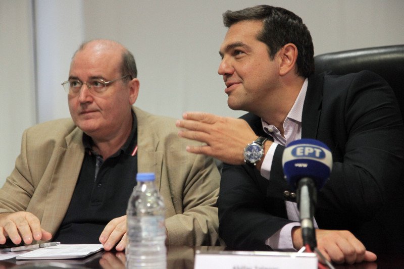 Τηλεδιάσκεψη Τσίπρα-Φίλη με τους 13 Περιφερειακούς Διευθυντές Εκπαίδευσης [εικόνες] | iefimerida.gr 0