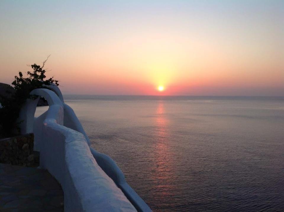 Το πρώτο ενεργειακά αυτόνομο νησί της Μεσογείου είναι ελληνικό! [εικόνες] | iefimerida.gr 1