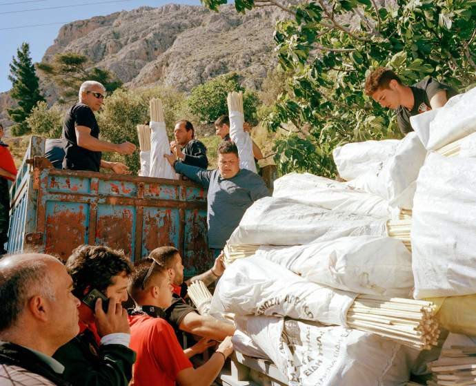 Αφιέρωμα Time στο Βροντάδο Χίου: Το πιο σουρεαλιστικό Πάσχα στον κόσμο [εικόνες] | iefimerida.gr 6