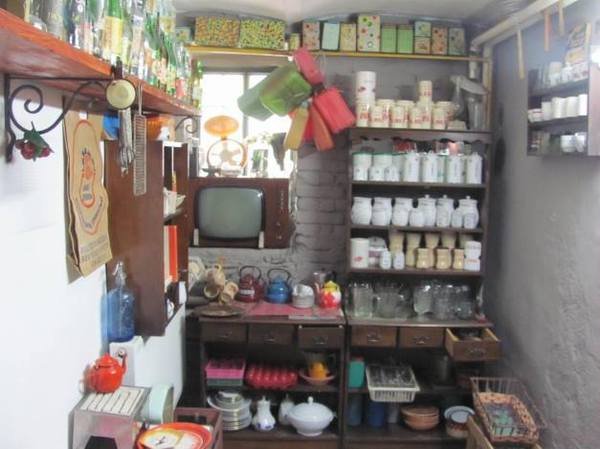 Η ζωή επί Τσαουσέσκου - Η φτώχεια και οι στερήσεις ζωντανεύουν σε ένα μουσείο [εικόνες] | iefimerida.gr 7