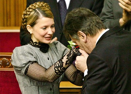 Η Γιούλια Τιμοσένκο δεν είναι ούτε Μαντέλα ούτε Εβίτα Περόν -Η πρώην ισχυρή κυρία της Ουκρανίας διχάζει όλο και περισσότερο [εικόνες] | iefimerida.gr 1