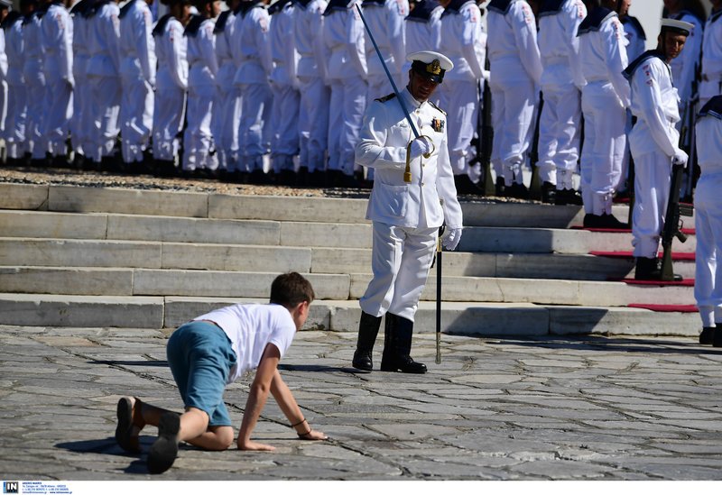 Η κορύφωση του Δεκαπενταύγουστου στην Τήνο -Χιλιάδες πιστοί στη Μεγαλόχαρη [εικόνες] | iefimerida.gr 7