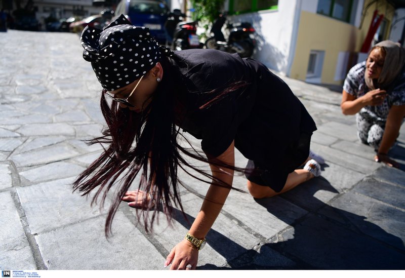 Η κορύφωση του Δεκαπενταύγουστου στην Τήνο -Χιλιάδες πιστοί στη Μεγαλόχαρη [εικόνες] | iefimerida.gr 11