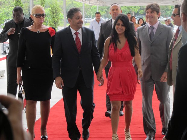 Σαρωτική εκλογή του κλόουν Τιριρίκα στις εκλογές της Βραζιλίας [εικόνες] | iefimerida.gr 7