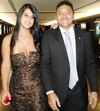 Σαρωτική εκλογή του κλόουν Τιριρίκα στις εκλογές της Βραζιλίας [εικόνες] | iefimerida.gr 9