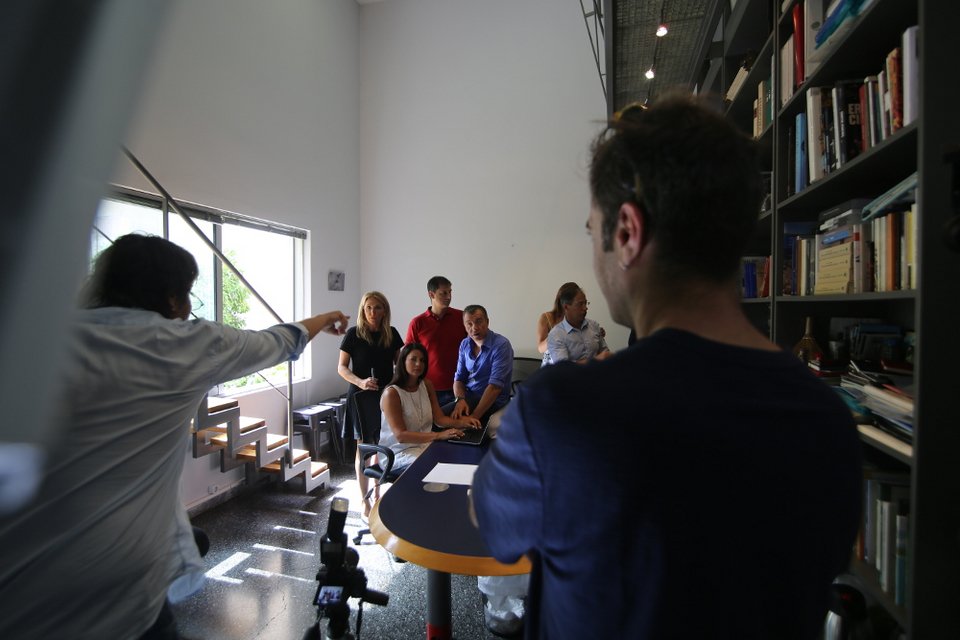 Το backstage της φωτογράφισης για την αφίσα του Ποταμιού [εικόνες] | iefimerida.gr 0