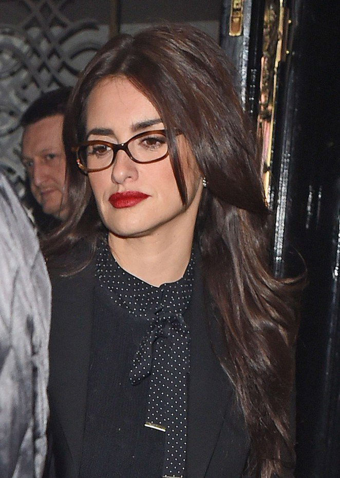 Ο Τομ Κρουζ σε ραντεβού με τις δύο ωραιότερες γυναίκες στον κόσμο [εικόνες] | iefimerida.gr 2