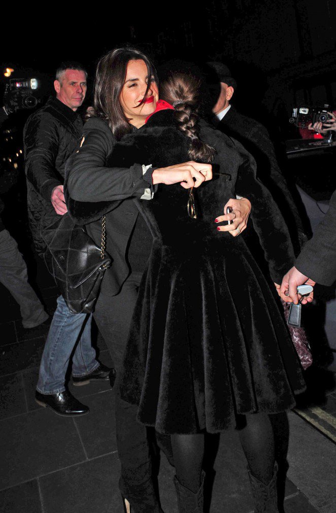 Ο Τομ Κρουζ σε ραντεβού με τις δύο ωραιότερες γυναίκες στον κόσμο [εικόνες] | iefimerida.gr 5