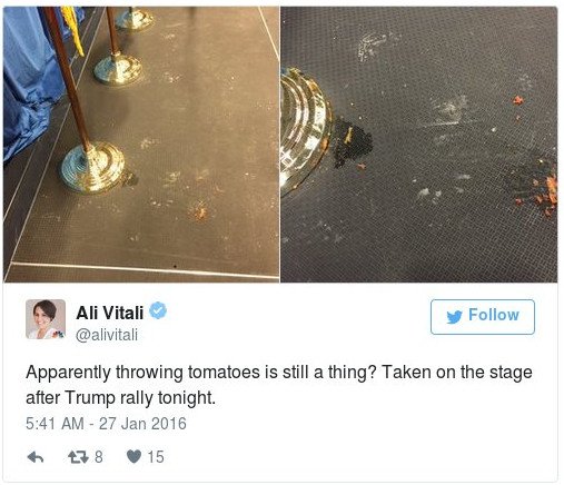 Νεαρός έριξε δύο ντομάτες στον Ντόναλντ Τραμπ και έγινε ήρωας στο ίντερνετ [εικόνες] | iefimerida.gr 0