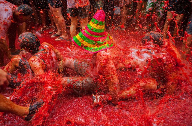 La Tomatina: Ο μεγαλύτερος ντοματοπόλεμος στον κόσμο ξεπέρασε φέτος κάθε προηγούμενο [εικόνες]   | iefimerida.gr 5