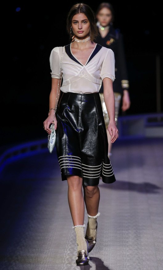 Η νέα συλλογή Tommy Hilfiger είναι απλά συναρπαστική -Το σόου με καπατένισσα την Τζίτζι Χαντίντ [εικόνες] | iefimerida.gr 16