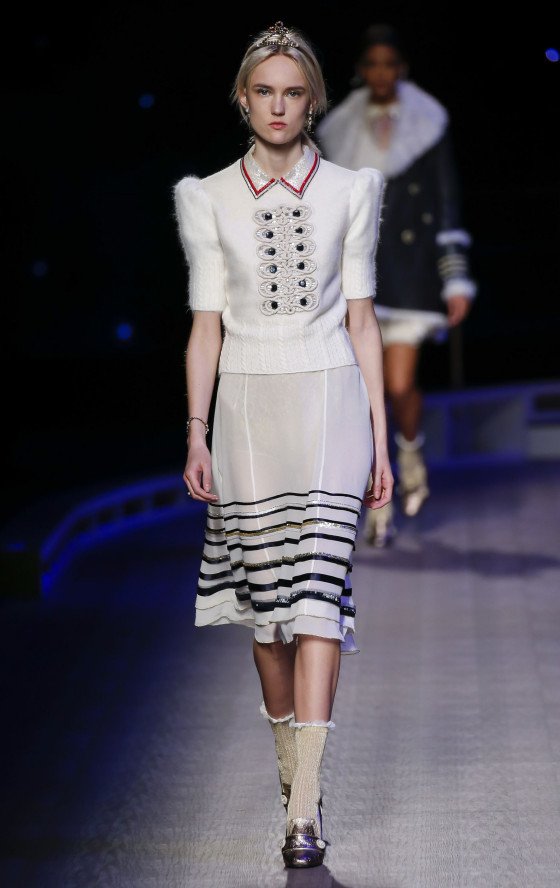 Η νέα συλλογή Tommy Hilfiger είναι απλά συναρπαστική -Το σόου με καπατένισσα την Τζίτζι Χαντίντ [εικόνες] | iefimerida.gr 17