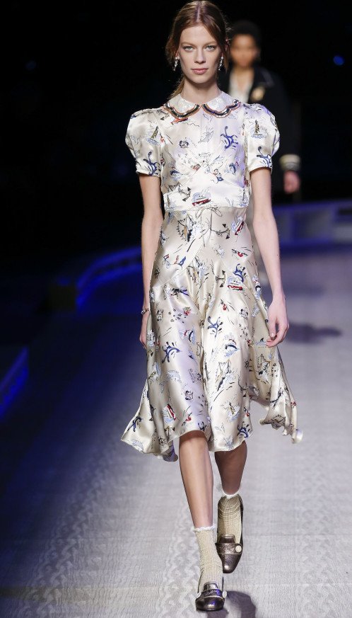 Η νέα συλλογή Tommy Hilfiger είναι απλά συναρπαστική -Το σόου με καπατένισσα την Τζίτζι Χαντίντ [εικόνες] | iefimerida.gr 21