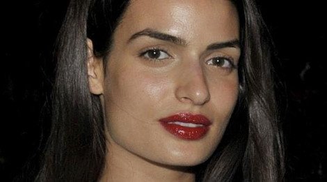 Με ποια Ελληνίδα καλλονή μοιάζει η μνηστή του Τζορτζ Κλούνεϊ [εικόνες] | iefimerida.gr 3