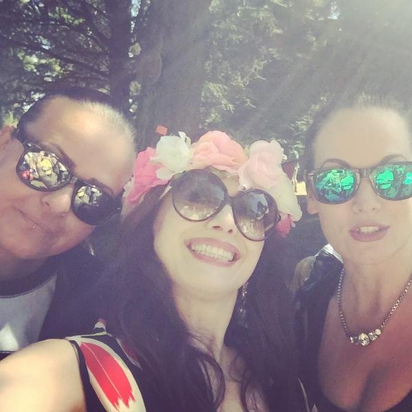 H Ελληνίδα που έμαθε στους Αγγλους να τρώνε φέτα και ελιές  [εικόνες & βίντεο] | iefimerida.gr 6