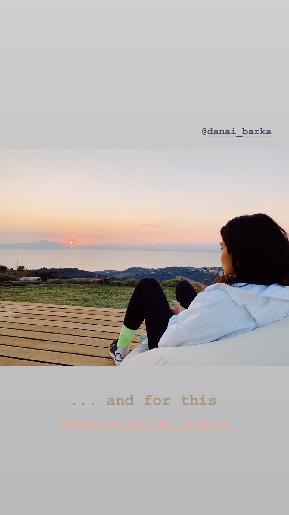 Τριήμερο στο υπέροχο εξοχικό της Δανάης Μπάρκα για την Τόνια Σωτηροπούλου [εικόνες] | iefimerida.gr 5