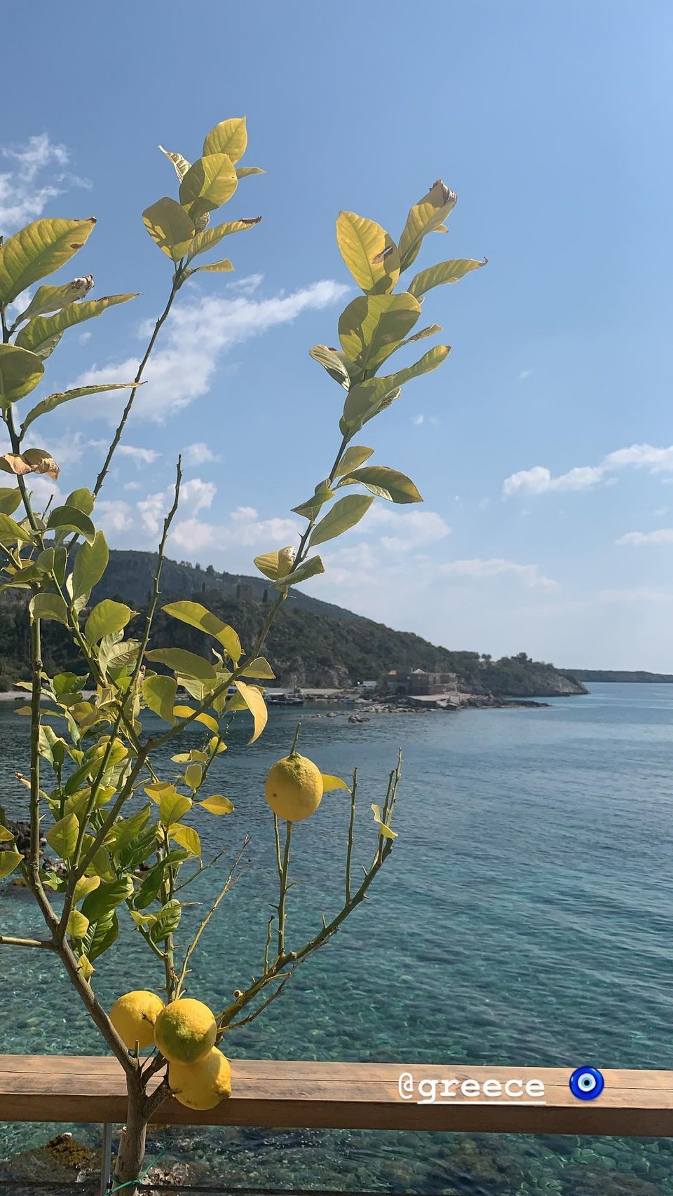 Τριήμερο στο υπέροχο εξοχικό της Δανάης Μπάρκα για την Τόνια Σωτηροπούλου [εικόνες] | iefimerida.gr 6