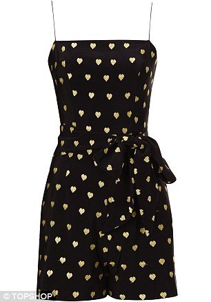 Αυτά είναι τα boho, οικονομικά ρούχα της Κέιτ Μος για τα Top Shop -Ποδοπατήθηκαν στο Λονδίνο για ένα κομμάτι [εικόνες] | iefimerida.gr 18