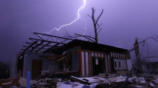 «Μαύρα» Χριστούγεννα στις ΗΠΑ: Τουλάχιστον 41 οι νεκροί από την κακοκαιρία [εικόνες & βίντεο] | iefimerida.gr 2