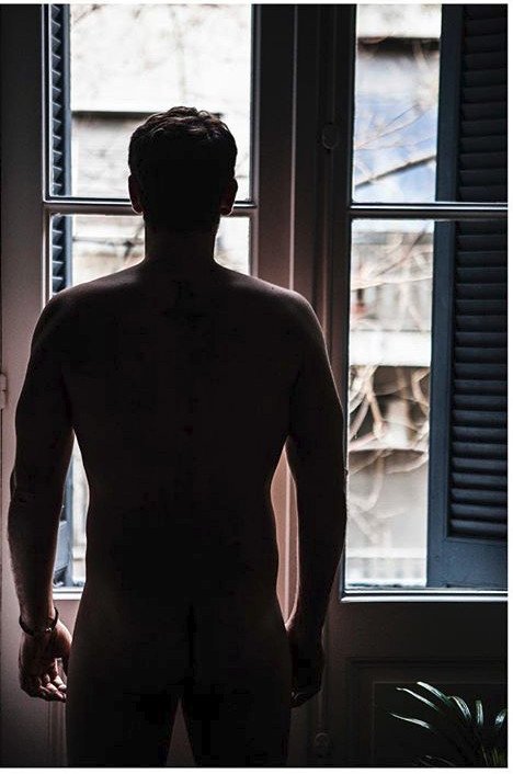 Η Ρούλα Ρέβη πόσταρε τον Αποστόλη Τότσικα γυμνό στο Instagram [εικόνες] | iefimerida.gr 1