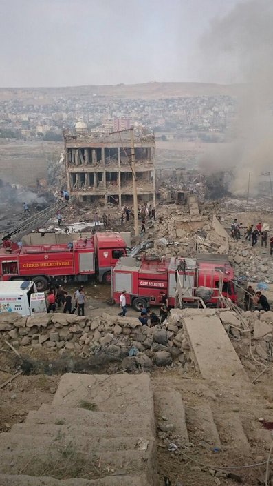 Ισχυρή έκρηξη στη νοτιοανατολική Τουρκία -11 νεκροί και 78 τραυματίες [εικόνες] | iefimerida.gr 2