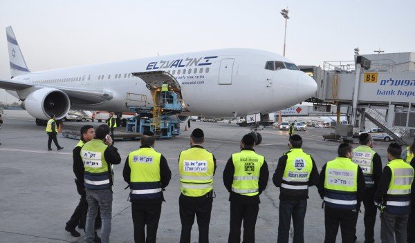 Οργή και οδύνη στα Ιεροσόλυμα στην κηδεία των θυμάτων της Τουλούζης [εικόνες] | iefimerida.gr 2