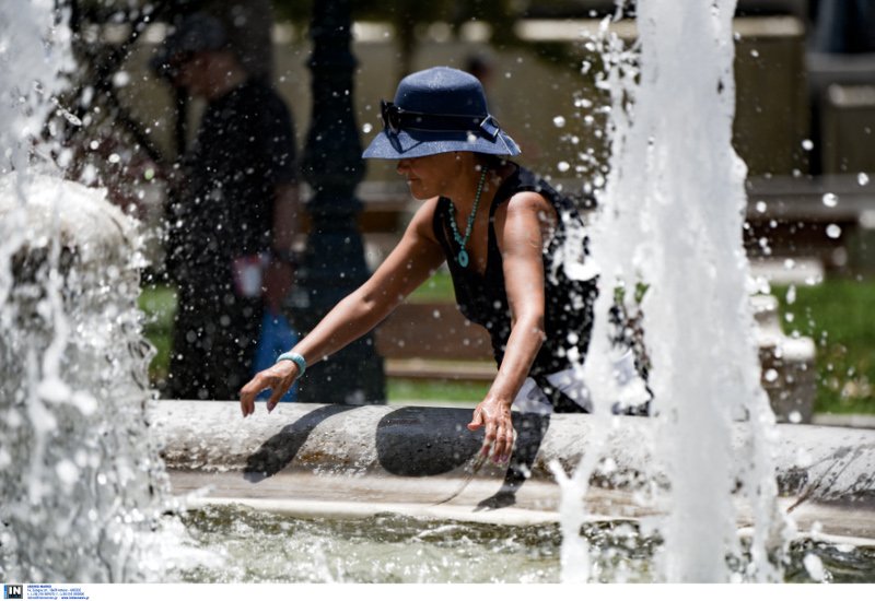 Καμίνι η χώρα και το Σαββατοκύριακο - «Κόκκινα» θα χτυπήσει ο υδράργυρος [εικόνες] | iefimerida.gr 4