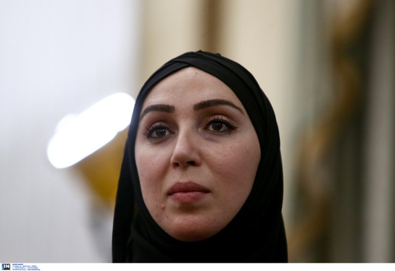 Το παρασκήνιο του δείπνου στο Προεδρικό -Ο αγέλαστος Ερντογάν, τα πηγαδάκια, οι καλοντυμένες κυρίες [εικόνες] | iefimerida.gr 43