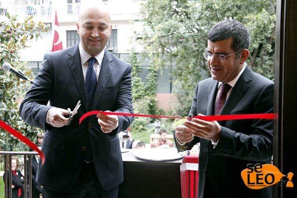 Εκθεση με τα προσωπικά αντικείμενα του Κεμάλ Ατατούρκ για πρώτη φορά στη Θεσσαλονίκη [εικόνες]  | iefimerida.gr 1