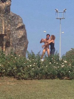 Τον απέλυσαν και έβγαλε τα ρούχα του μπροστά από το άγαλμα του Ατατούρκ στην κατεχόμενη Αμμόχωστο [εικόνα] | iefimerida.gr 0