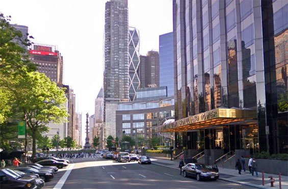 100.000 νεοϋορκέζοι ζητούν από την Μελάνια Τραμπ να εγκαταλείψει την πόλη τους [εικόνες] | iefimerida.gr 3