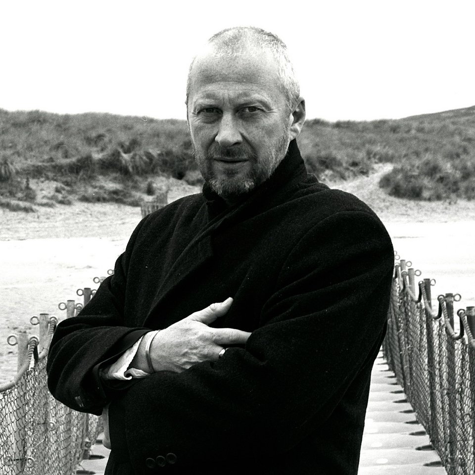 Πέθανε ο τραγουδιστής του «Wonderful Life» Κόλιν Βερνκόμπ [εικόνες & βίντεο]  | iefimerida.gr 2