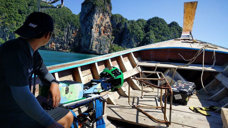 Διέσχισε 500 χιλιόμετρα με σάκο 18 κιλών -Ο πεζοπόρος που καταγραφεί εικόνες για τους χάρτες της Google [εικόνες]  | iefimerida.gr 6